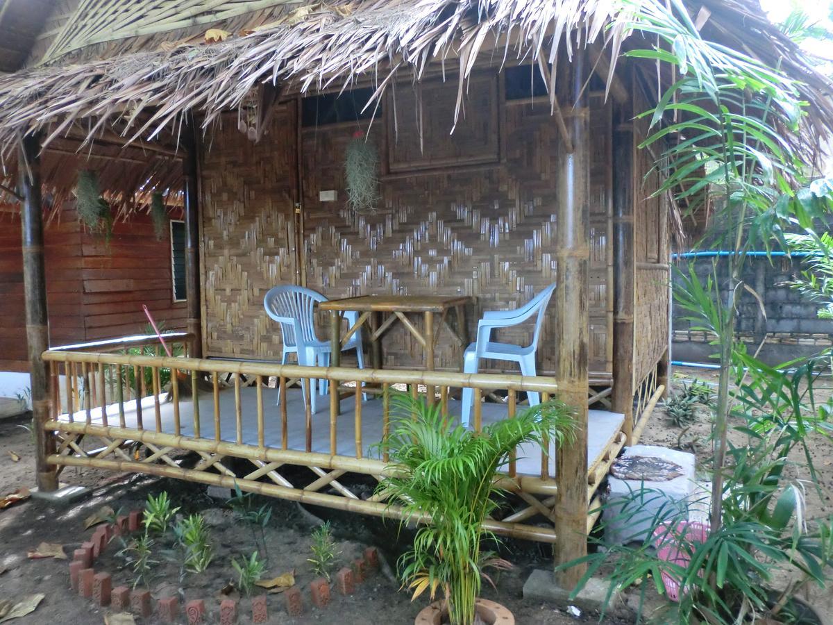 Hans Strand Bungalows Koh Lanta Exterior photo