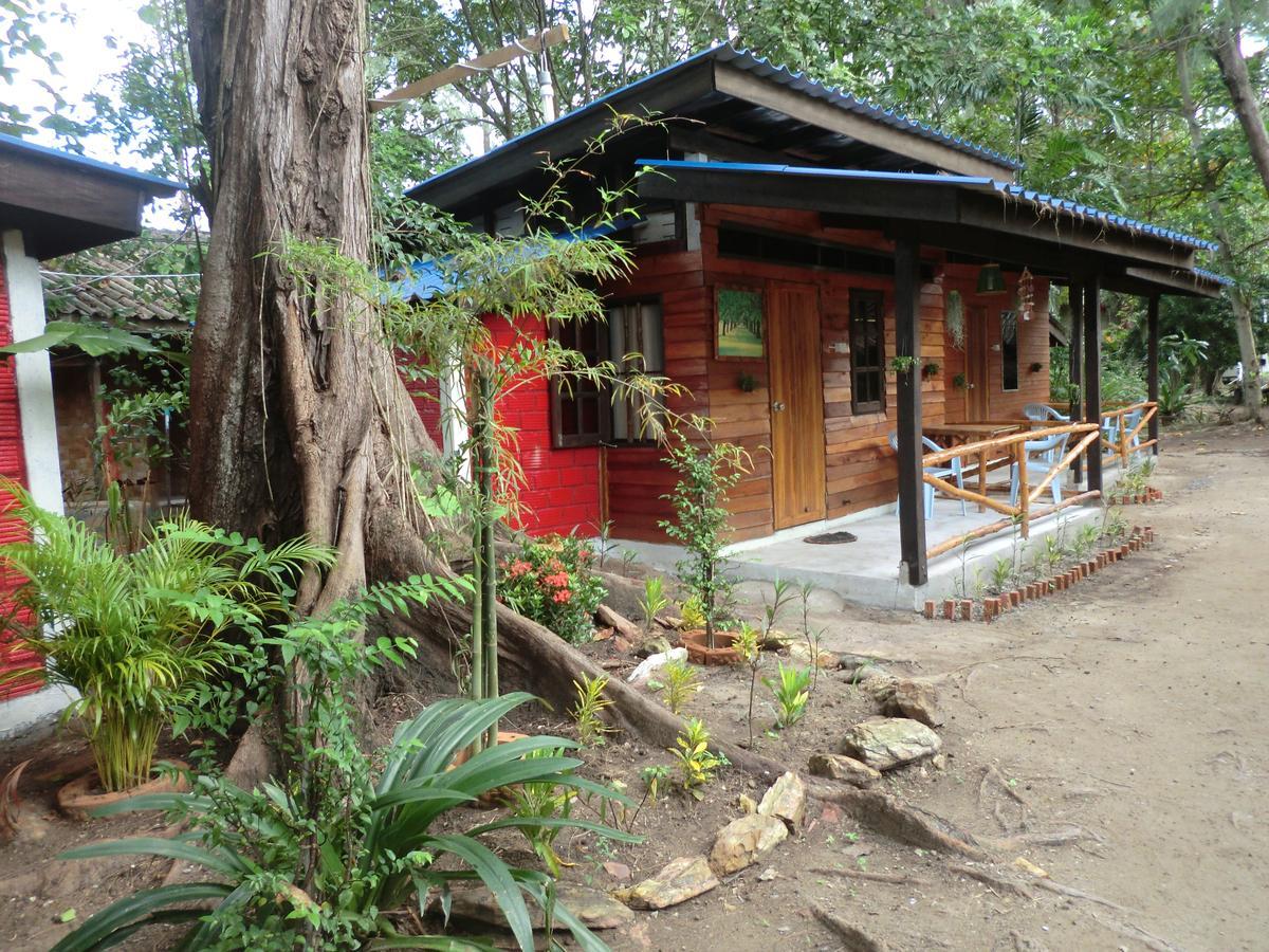 Hans Strand Bungalows Koh Lanta Exterior photo